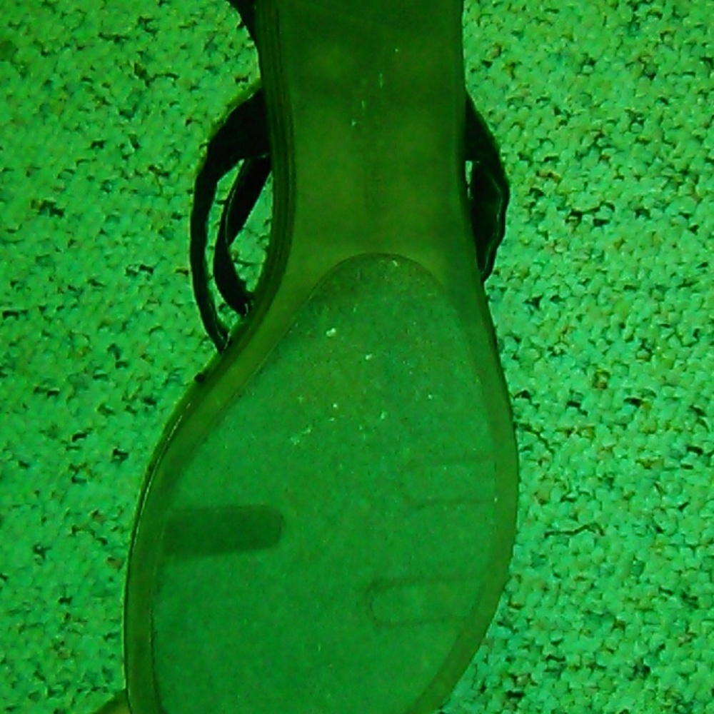 Sandles - Picture 6 of 6